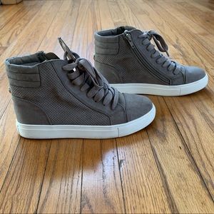 Steve Madden Sneakers